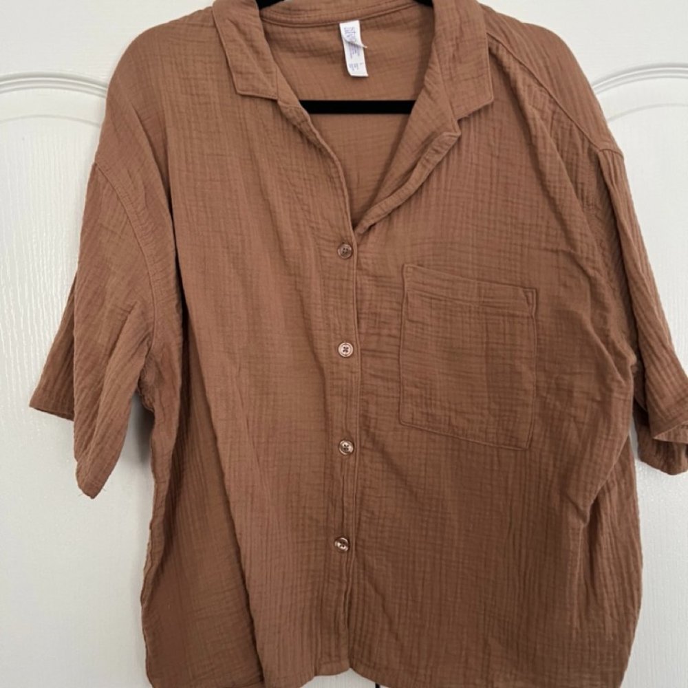 Target Cotton Button Down Crop Tee